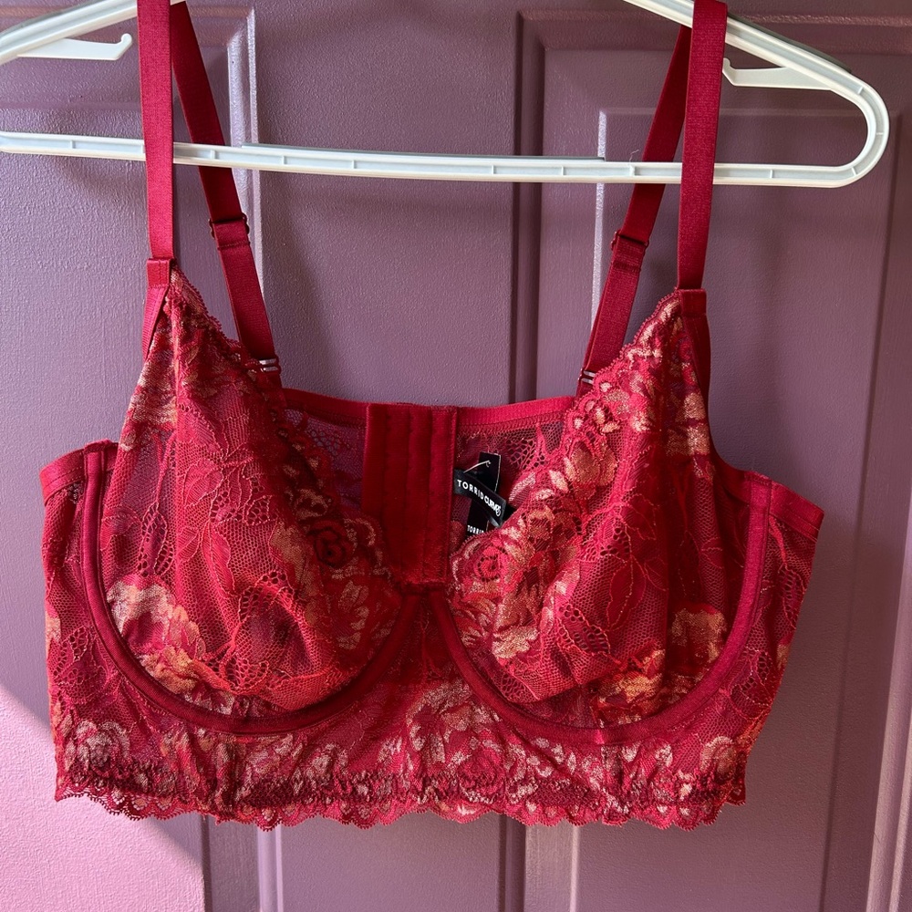 NWT TORRID lace bra